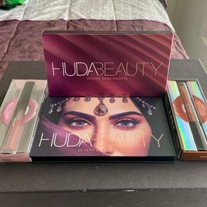 SOLD Huda Beauty Makeup Palette/ Lip Kits- NEW